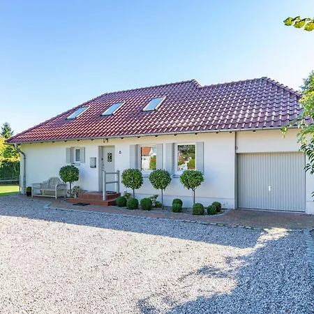 6 East Holiday home